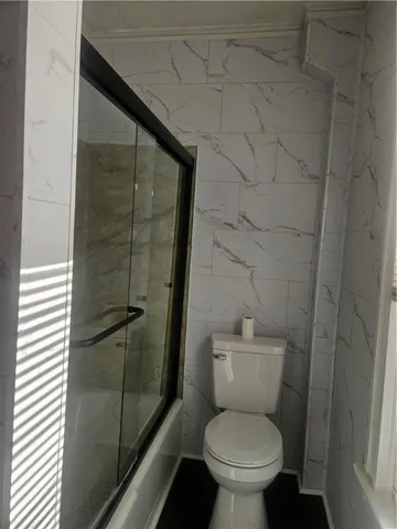 $1,975 | 32 Pierce Street, Unit 2, Westerly, RI 02891