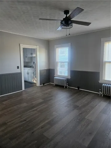 $1,975 | 32 Pierce Street, Unit 2, Westerly, RI 02891