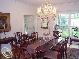 600 North Riverside Avenue St. Clair, MI 48079 - Photo 4 of 19 Din.jpg