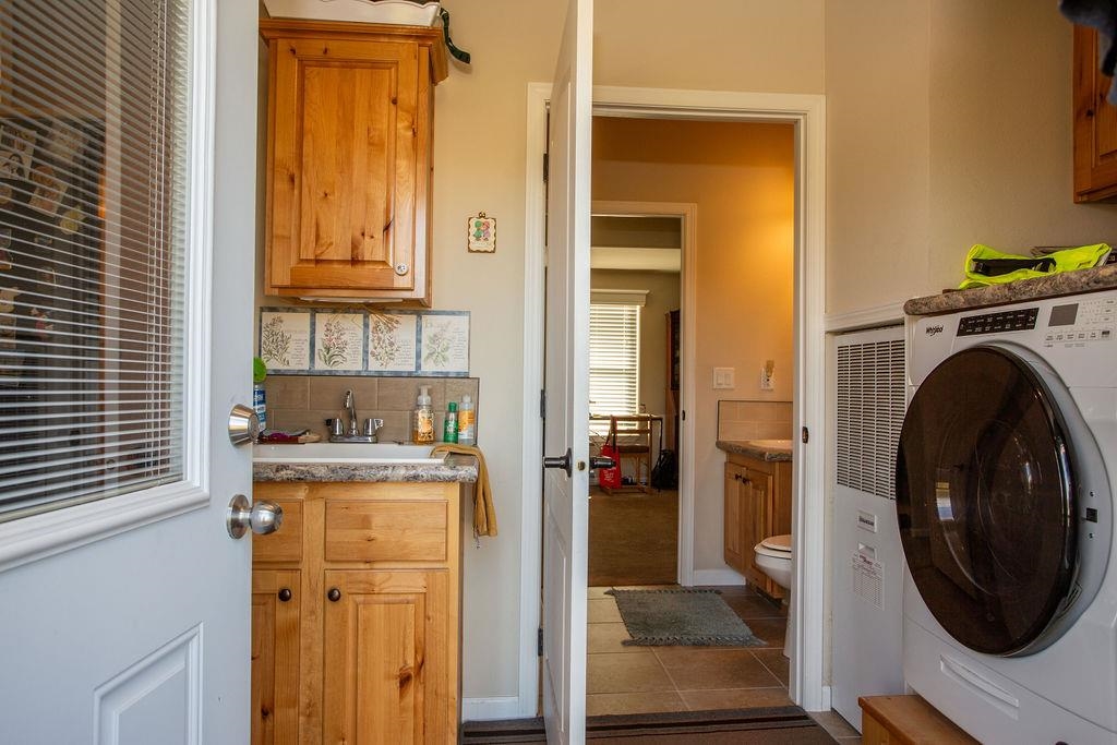 657 H Williams Lake Road Colville, WA 99114 - Photo 20 of 42