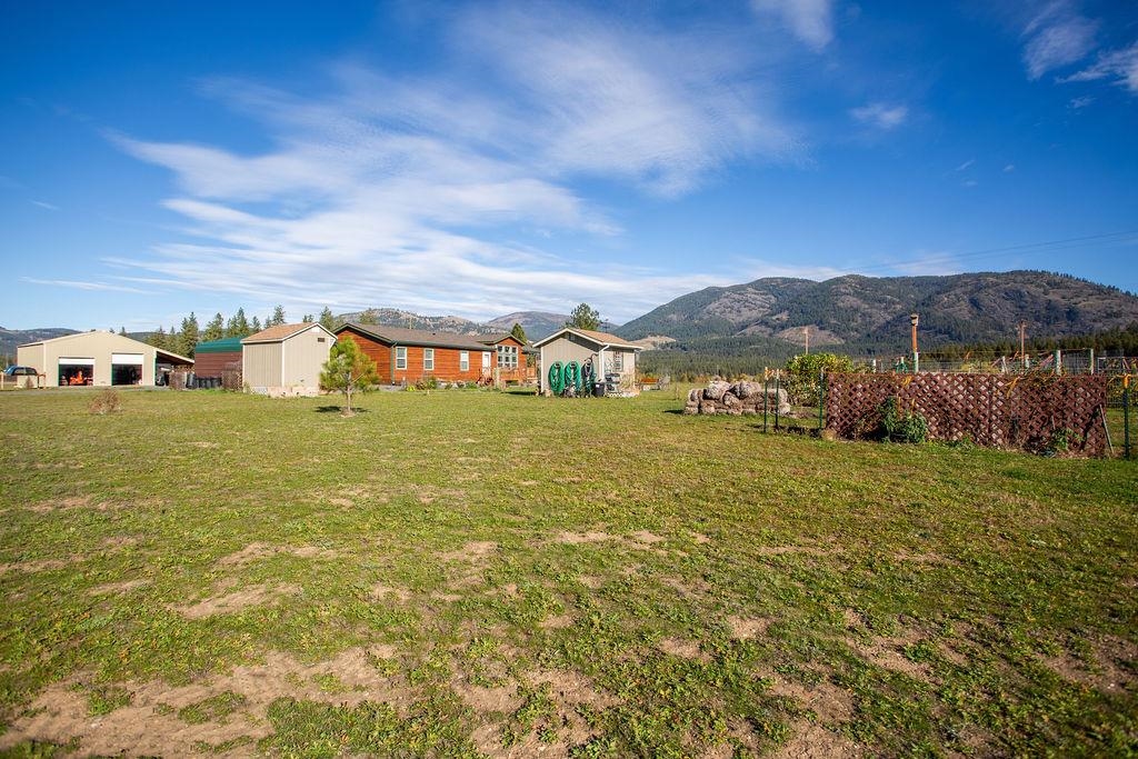 657 H Williams Lake Road Colville, WA 99114 - Photo 2 of 42