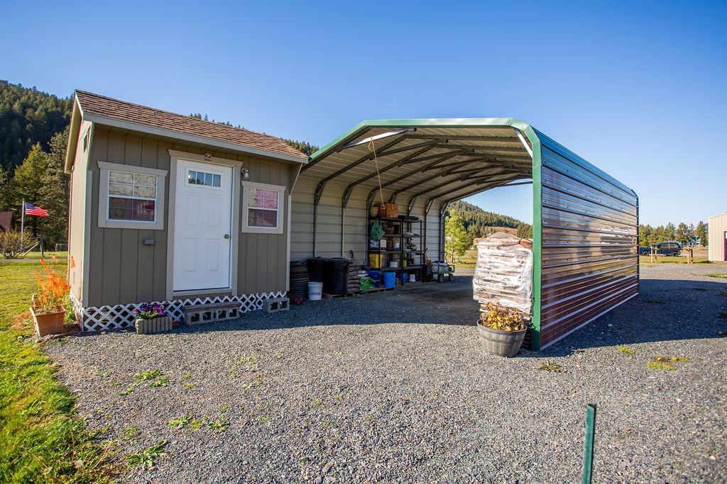 657 H Williams Lake Road Colville, WA 99114 - Photo 26 of 42