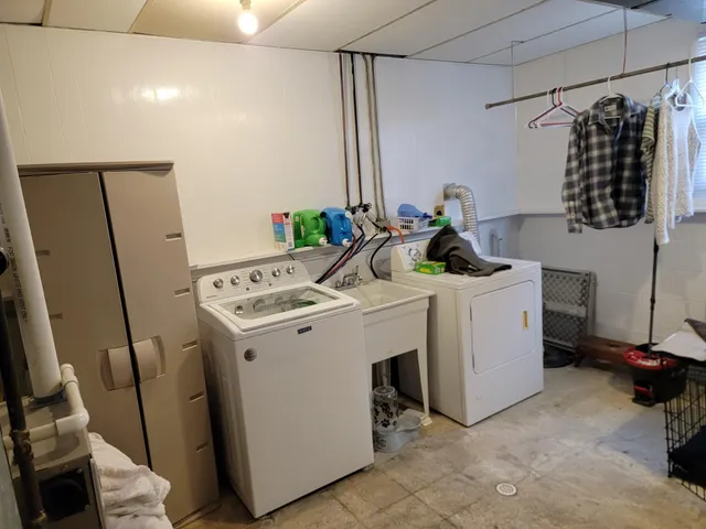 $285,000 | 1328 Hilltop Drive, Lowell, IN 46356