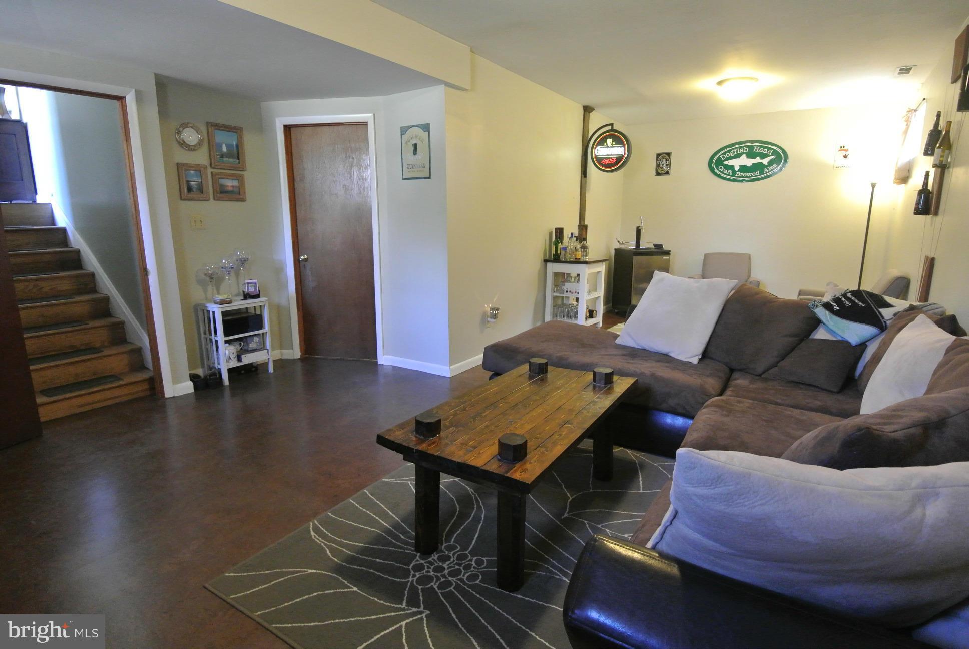 849 Seneca Park Road Baltimore, MD 21220 - Photo 17 of 29 Open and Airy, Great Space to Entertain