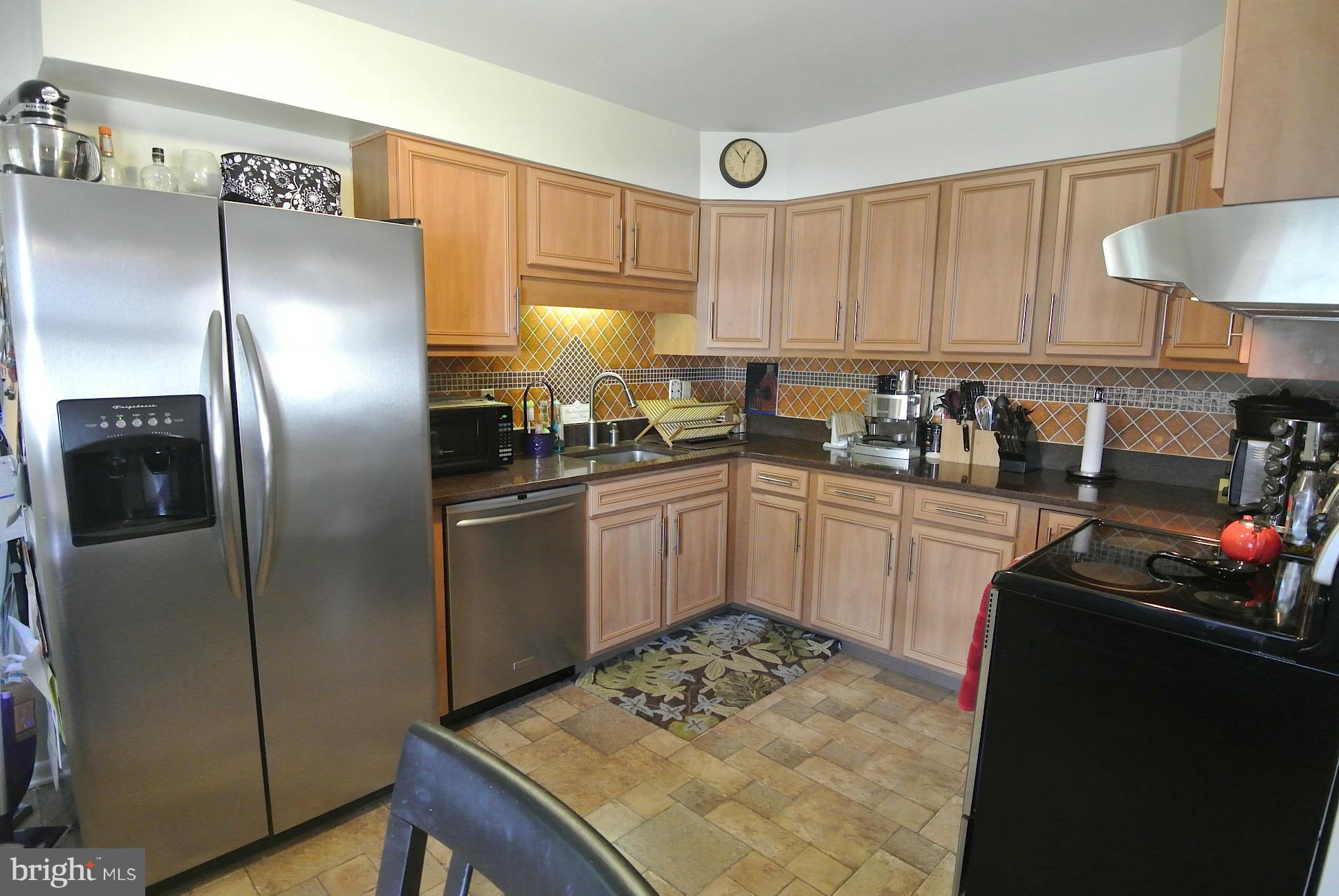 849 Seneca Park Road Baltimore, MD 21220 - Photo 9 of 29 Stainless Steel Appliances