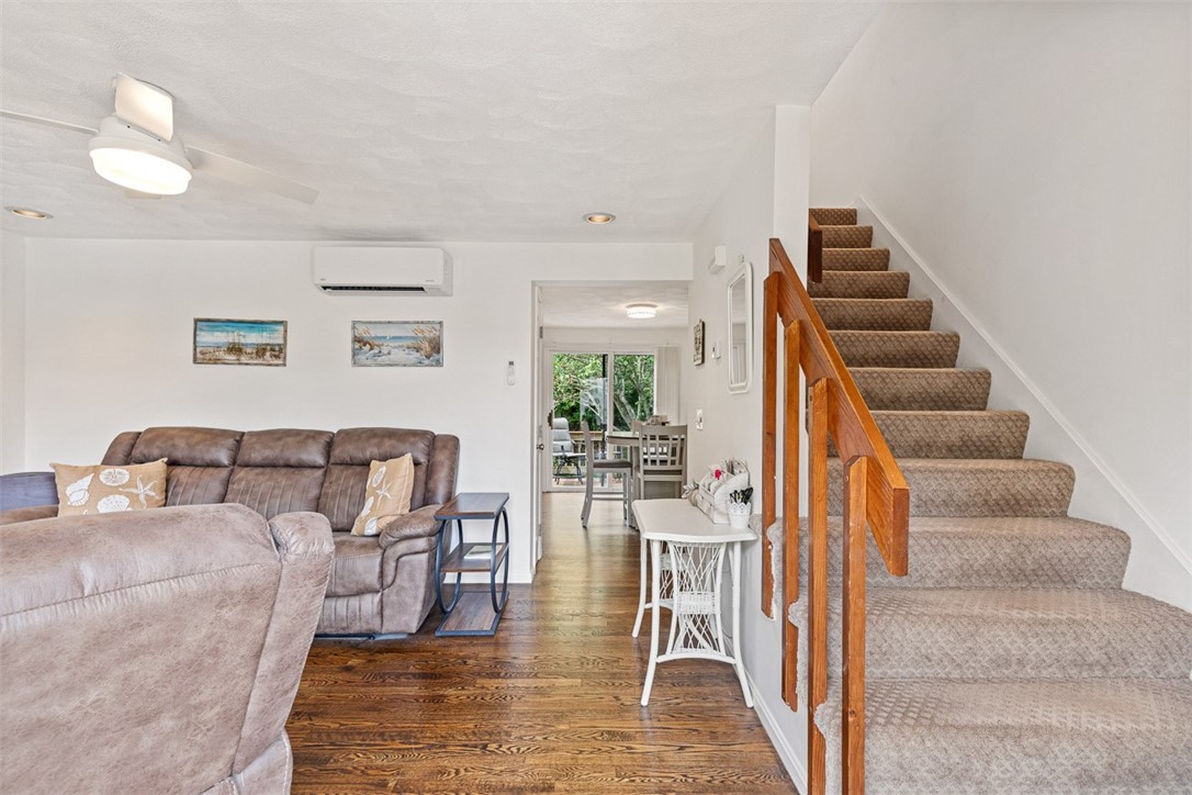 660 Point Judith Road, Unit D2 Narragansett, RI 02882 - Photo 3 of 40