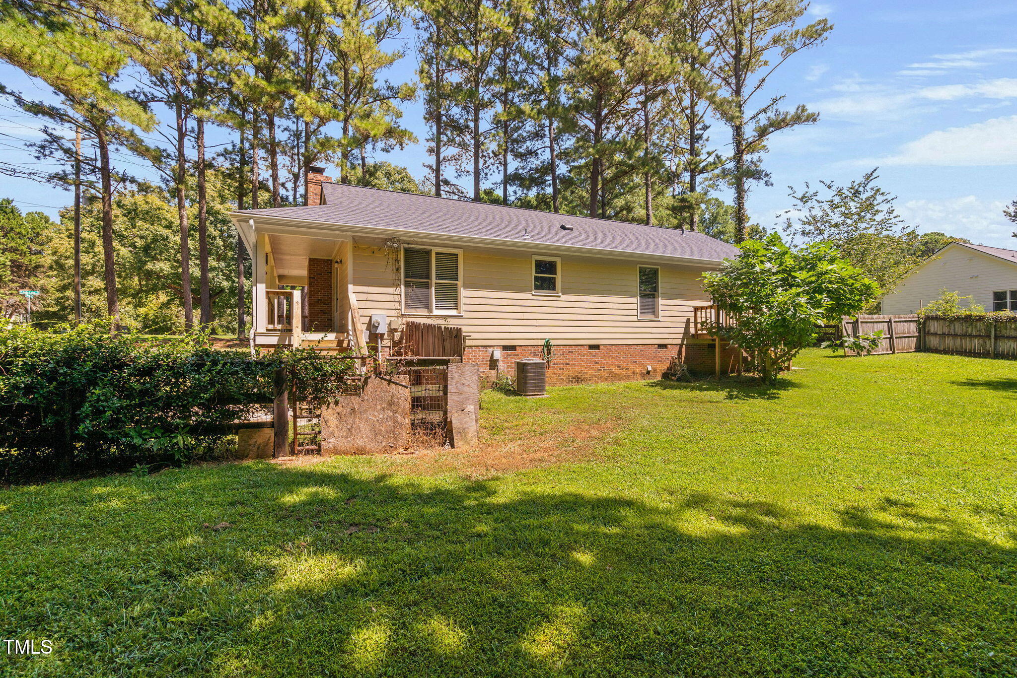 8736 Manns Loop Road Apex, NC 27539 - Photo 33 of 72 35-web-or-mls-8736-manns-loop-rd