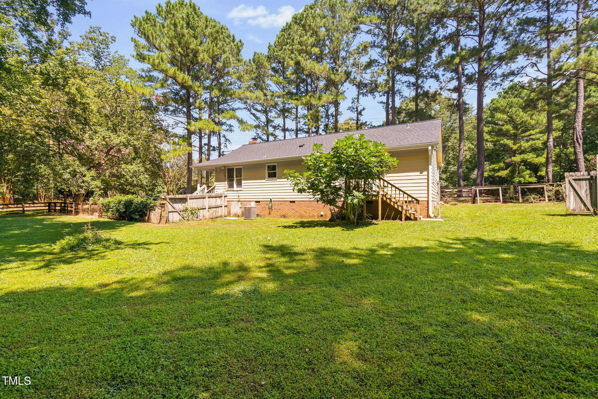 8736 Manns Loop Road Apex, NC 27539 - Photo 34 of 72 39-web-or-mls-8736-manns-loop-rd