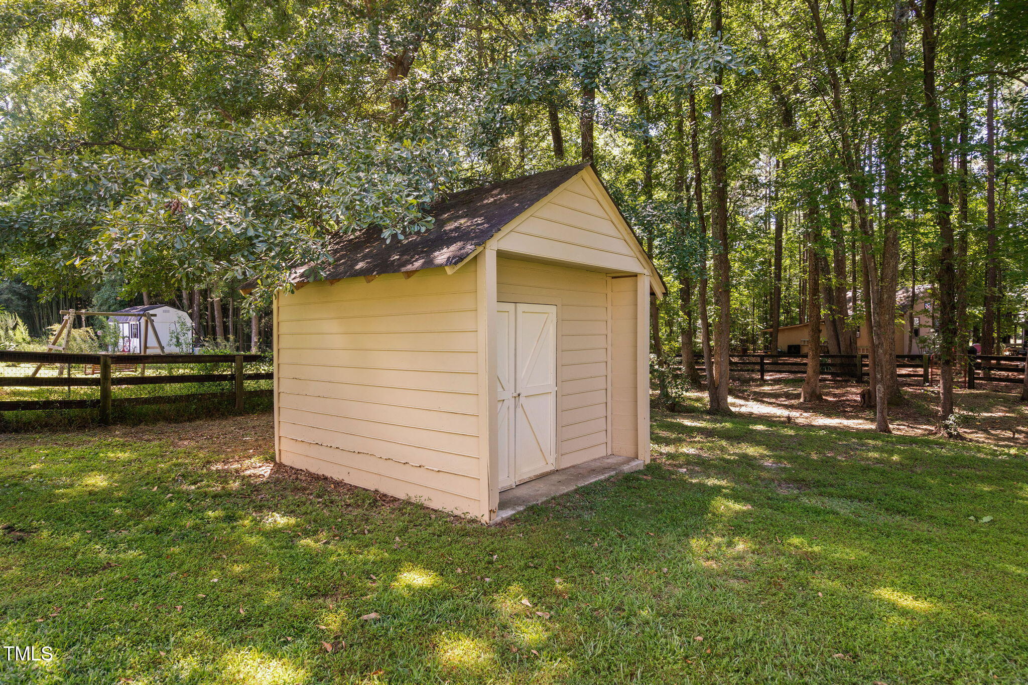 8736 Manns Loop Road Apex, NC 27539 - Photo 48 of 72 41-web-or-mls-8736-manns-loop-rd