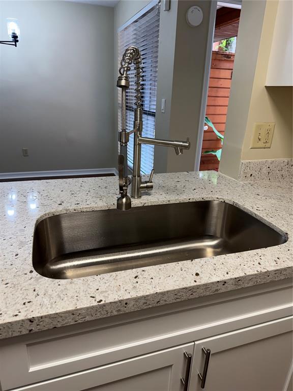 5510 Southwest 8th Place Gainesville, FL 32607 - Photo 7 of 14