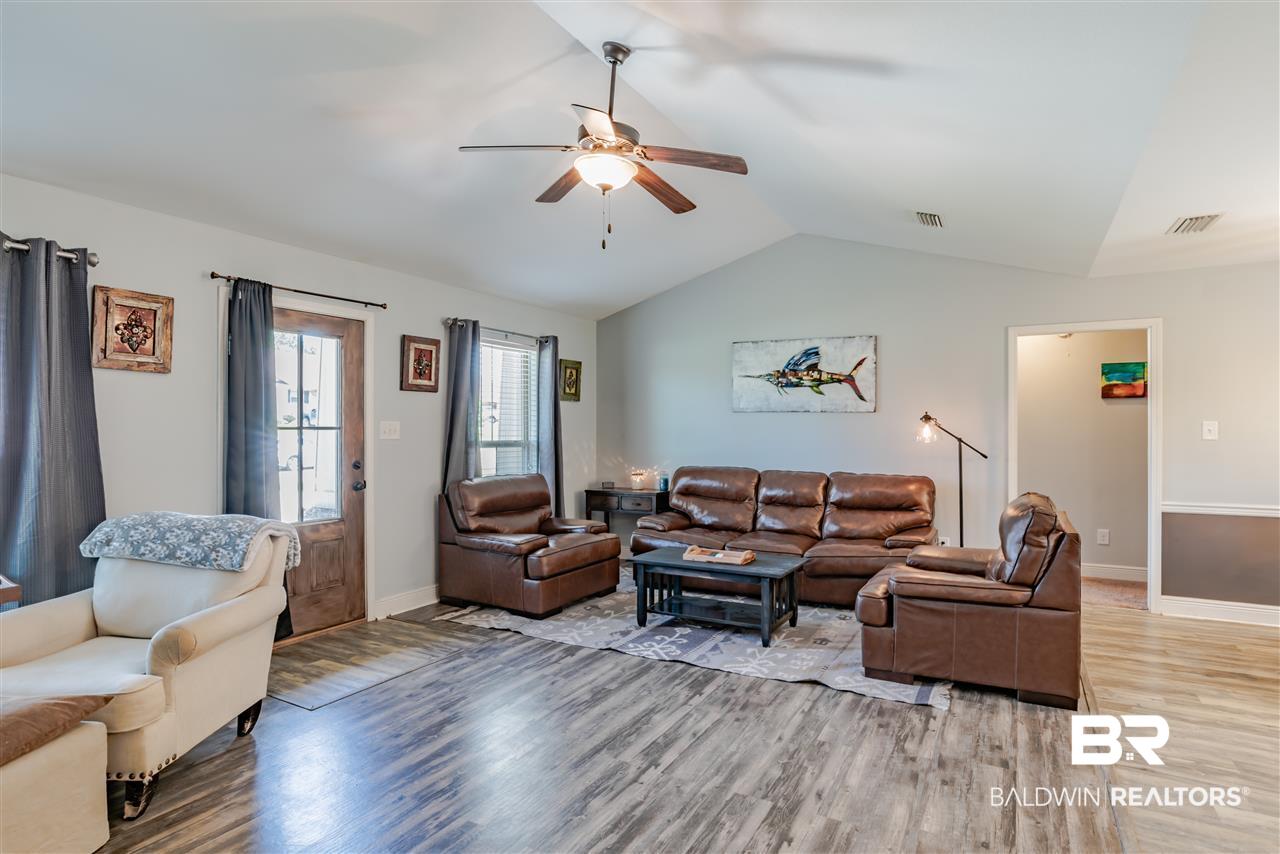 18307 Outlook Drive Loxley, AL 36551 - Photo 8 of 30