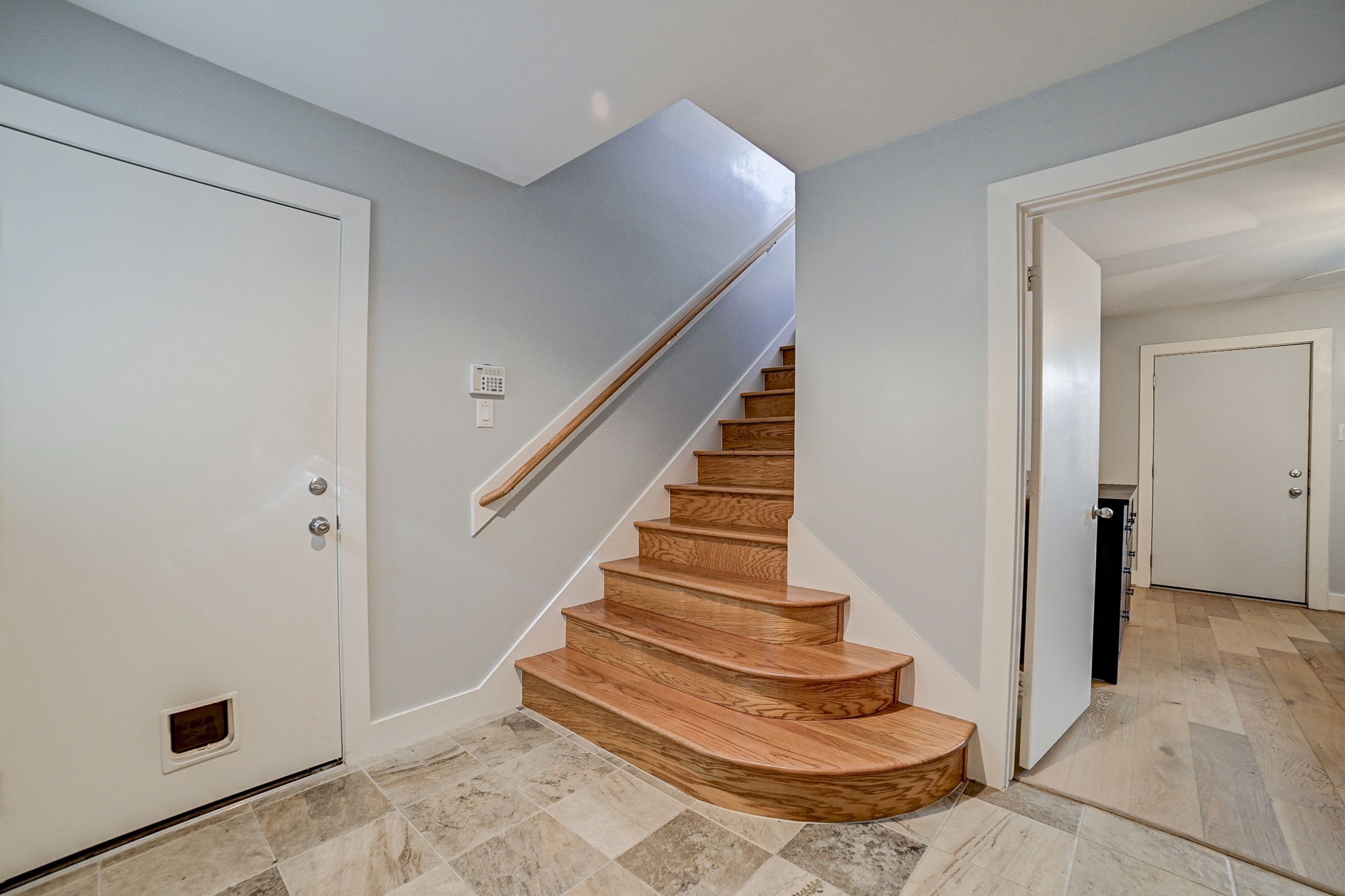 5838 Larkin Street Houston, TX 77007 - Photo 9 of 44