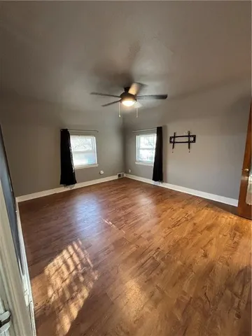 $2,000 | 216 Siebert Road, Pittsburgh, PA 15237