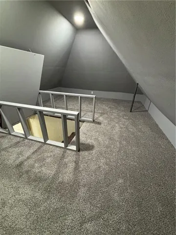 $2,000 | 216 Siebert Road, Pittsburgh, PA 15237