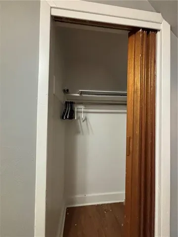 $2,000 | 216 Siebert Road, Pittsburgh, PA 15237