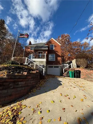 $2,000 | 216 Siebert Road, Pittsburgh, PA 15237