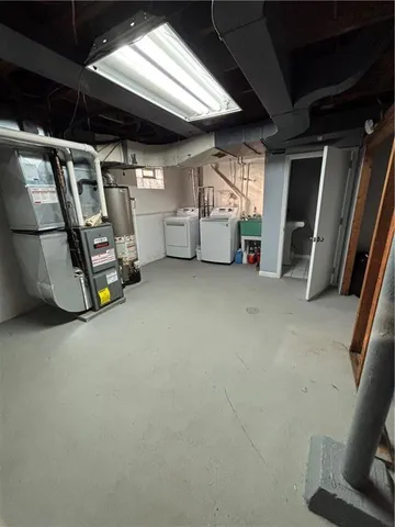 $2,000 | 216 Siebert Road, Pittsburgh, PA 15237