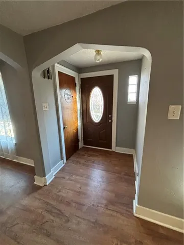 $2,000 | 216 Siebert Road, Pittsburgh, PA 15237