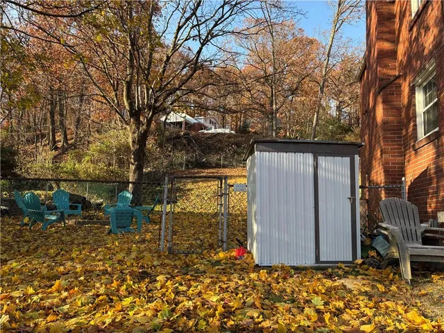 $2,000 | 216 Siebert Road, Pittsburgh, PA 15237