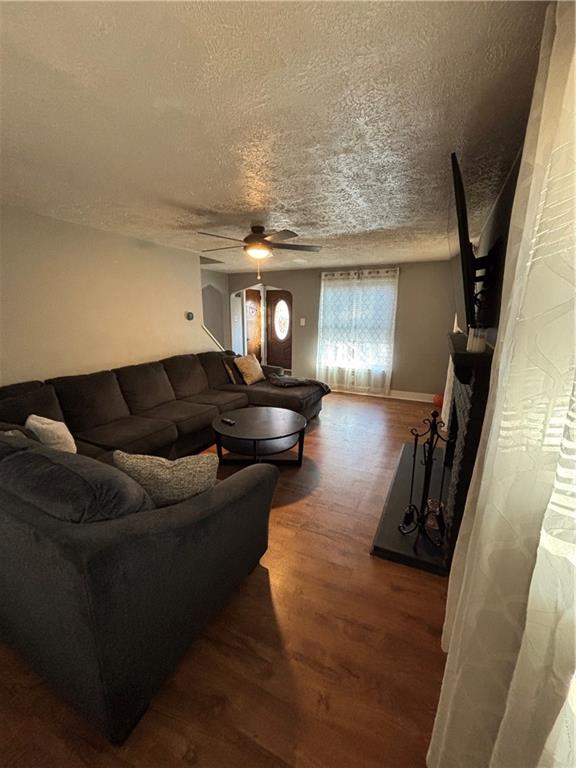 216 Siebert Road Pittsburgh, PA 15237 - Photo 7 of 41