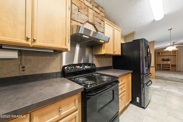 $127,500 | 217 South Eucharist Avenue, Morse, LA 70559