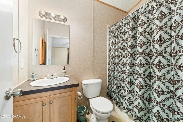 $127,500 | 217 South Eucharist Avenue, Morse, LA 70559