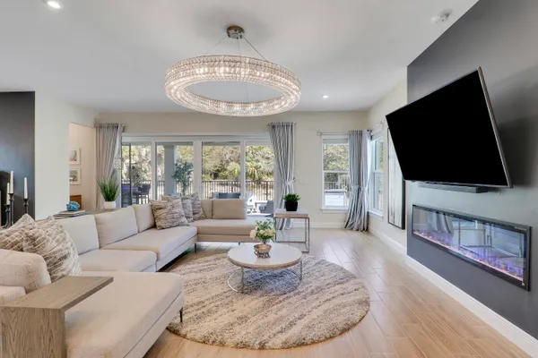 $2,195,000 | 2475 Northeast Evinrude Circle, Jensen Beach, FL 34957