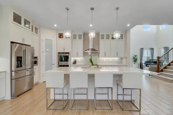 $2,195,000 | 2475 Northeast Evinrude Circle, Jensen Beach, FL 34957
