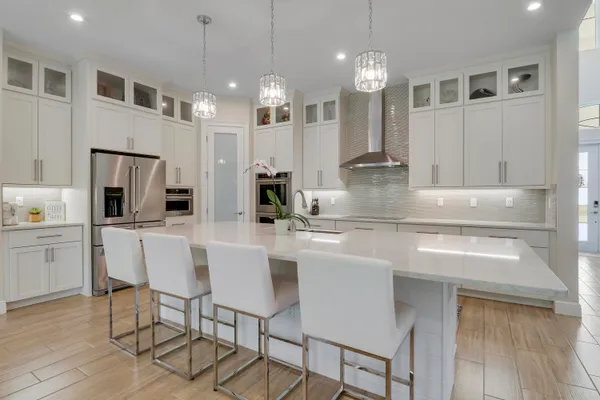 $2,195,000 | 2475 Northeast Evinrude Circle, Jensen Beach, FL 34957