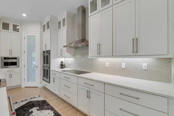 $2,195,000 | 2475 Northeast Evinrude Circle, Jensen Beach, FL 34957