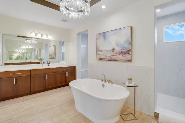 $2,195,000 | 2475 Northeast Evinrude Circle, Jensen Beach, FL 34957
