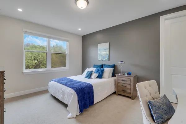 $2,195,000 | 2475 Northeast Evinrude Circle, Jensen Beach, FL 34957