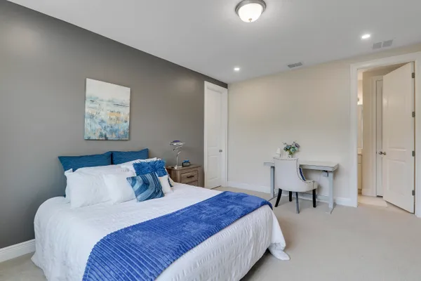 $2,195,000 | 2475 Northeast Evinrude Circle, Jensen Beach, FL 34957