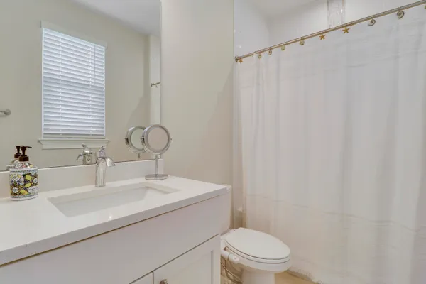 $2,195,000 | 2475 Northeast Evinrude Circle, Jensen Beach, FL 34957