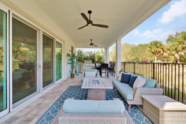 $2,195,000 | 2475 Northeast Evinrude Circle, Jensen Beach, FL 34957