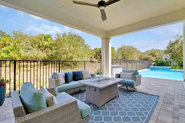 $2,195,000 | 2475 Northeast Evinrude Circle, Jensen Beach, FL 34957