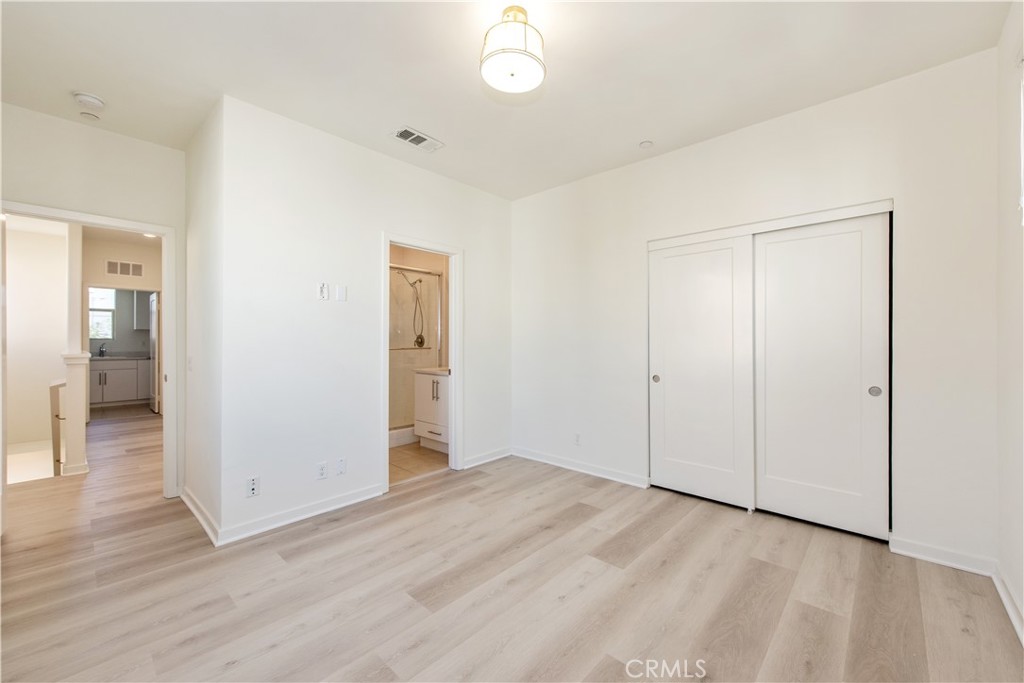 150 Fixie Irvine, CA 92618 - Photo 27 of 32