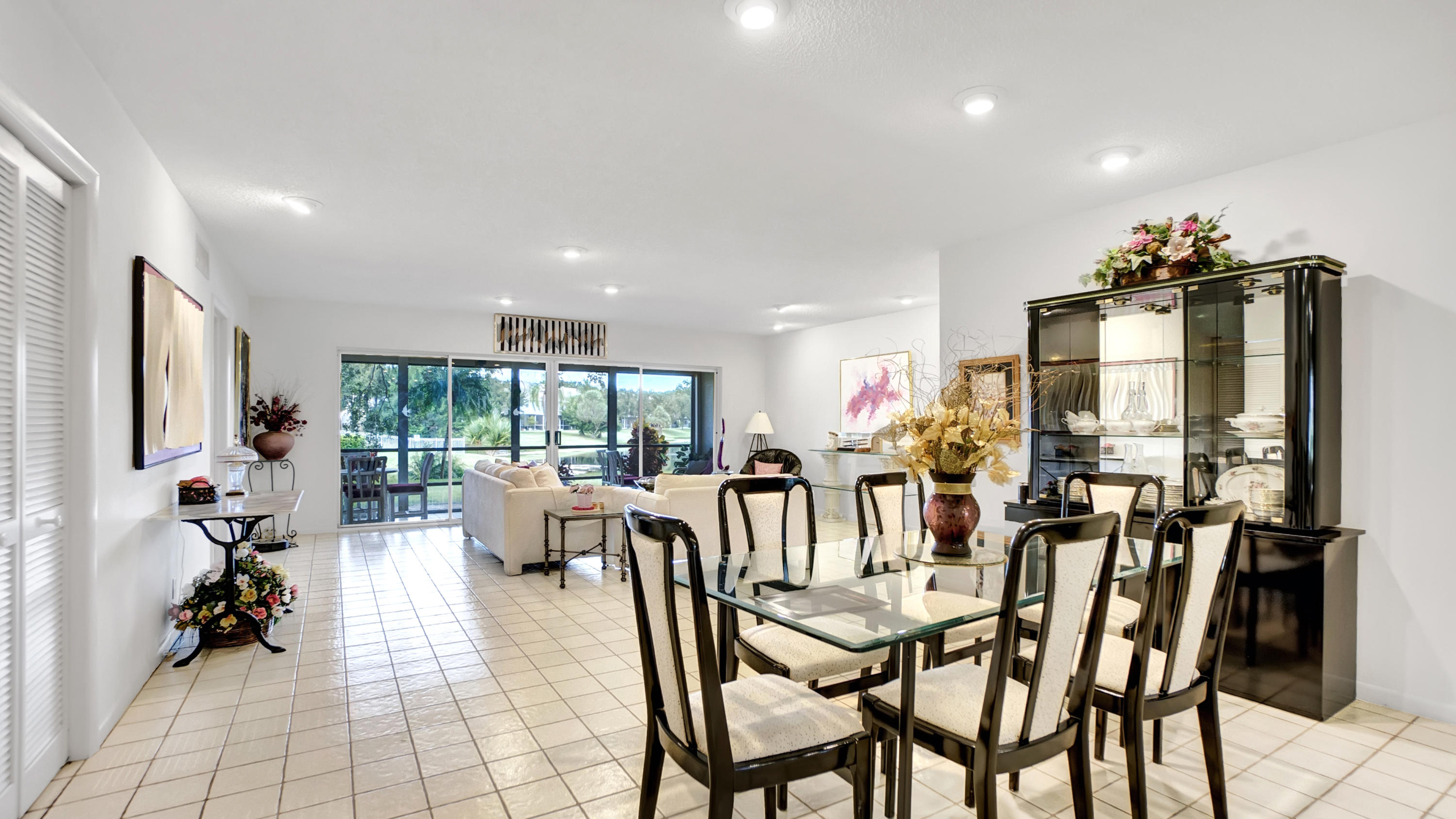 6109 Old Court Road, Unit 137 Boca Raton, FL 33433 - Photo 10 of 25 Dining Area