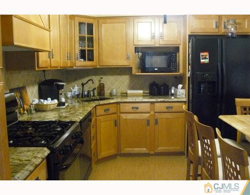8203 Hana Road Edison, NJ 08817 - Photo 2 of 10