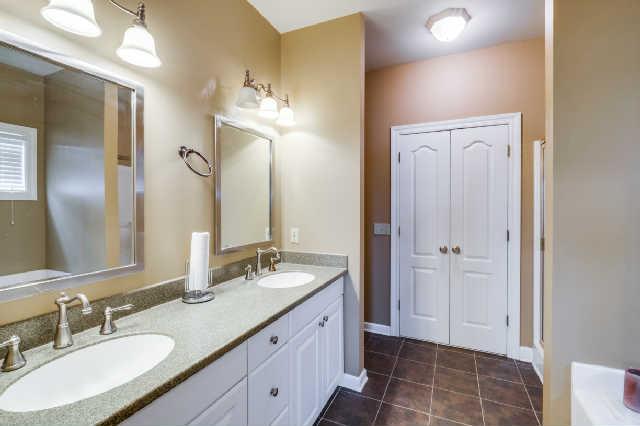 1665 Cut Off Road Murfreesboro, TN 37129 - Photo 15 of 19 Gallery Image 15