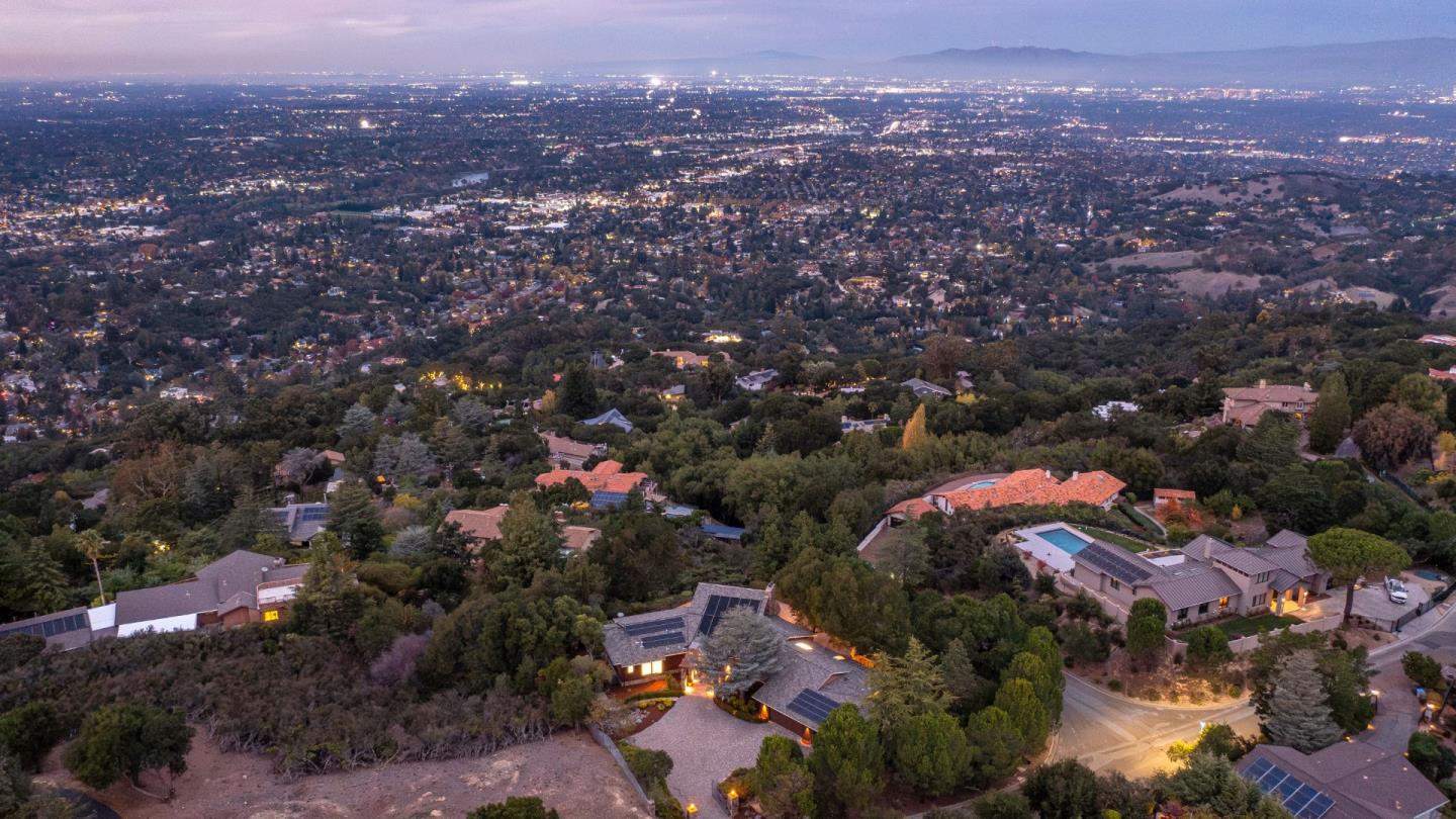 16353 Aztec Ridge Drive Los Gatos, CA 95030 - Photo 5 of 61