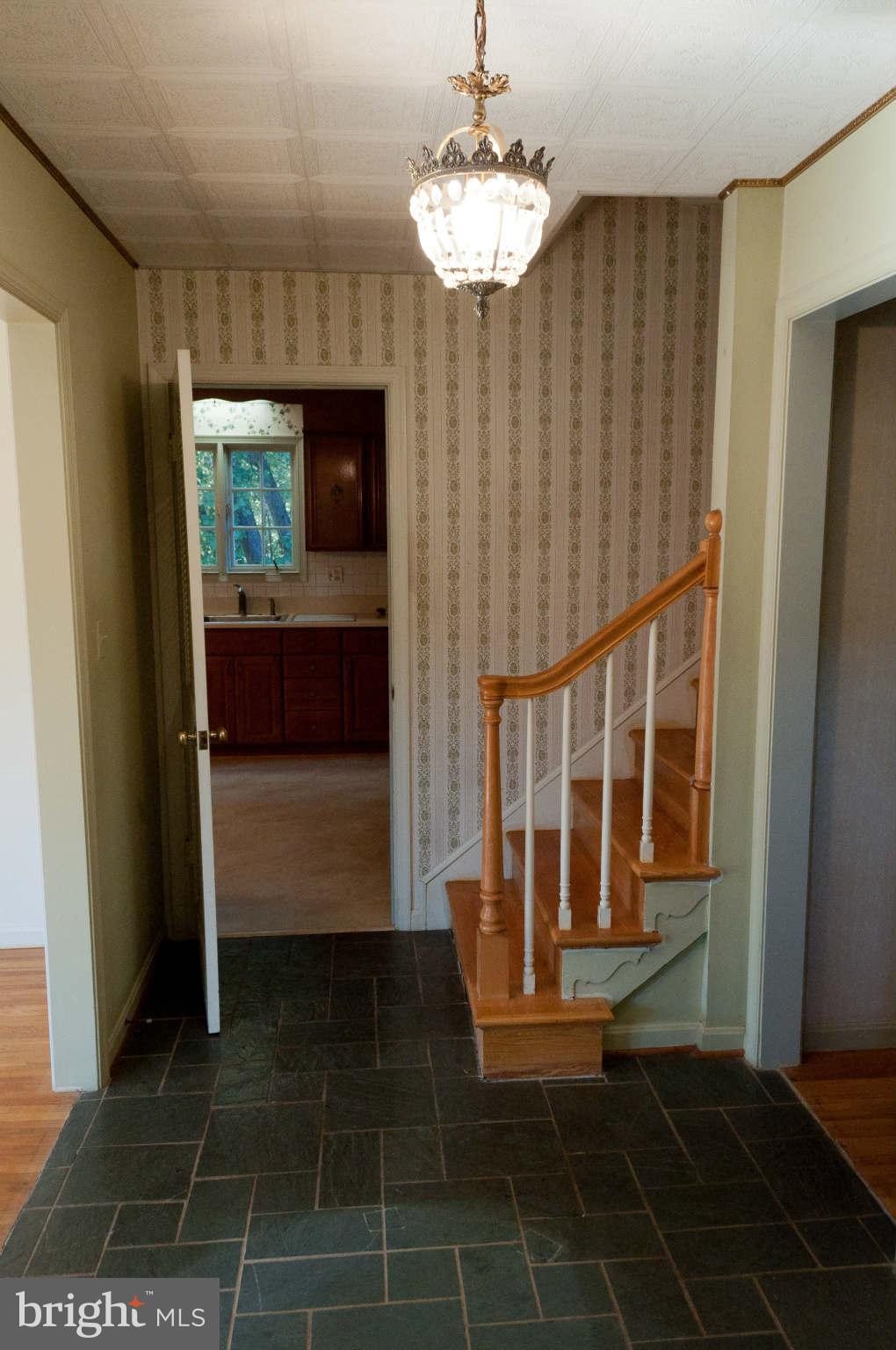 15912 White Rock Road Gaithersburg, MD 20878 - Photo 20 of 29 Interior (General)