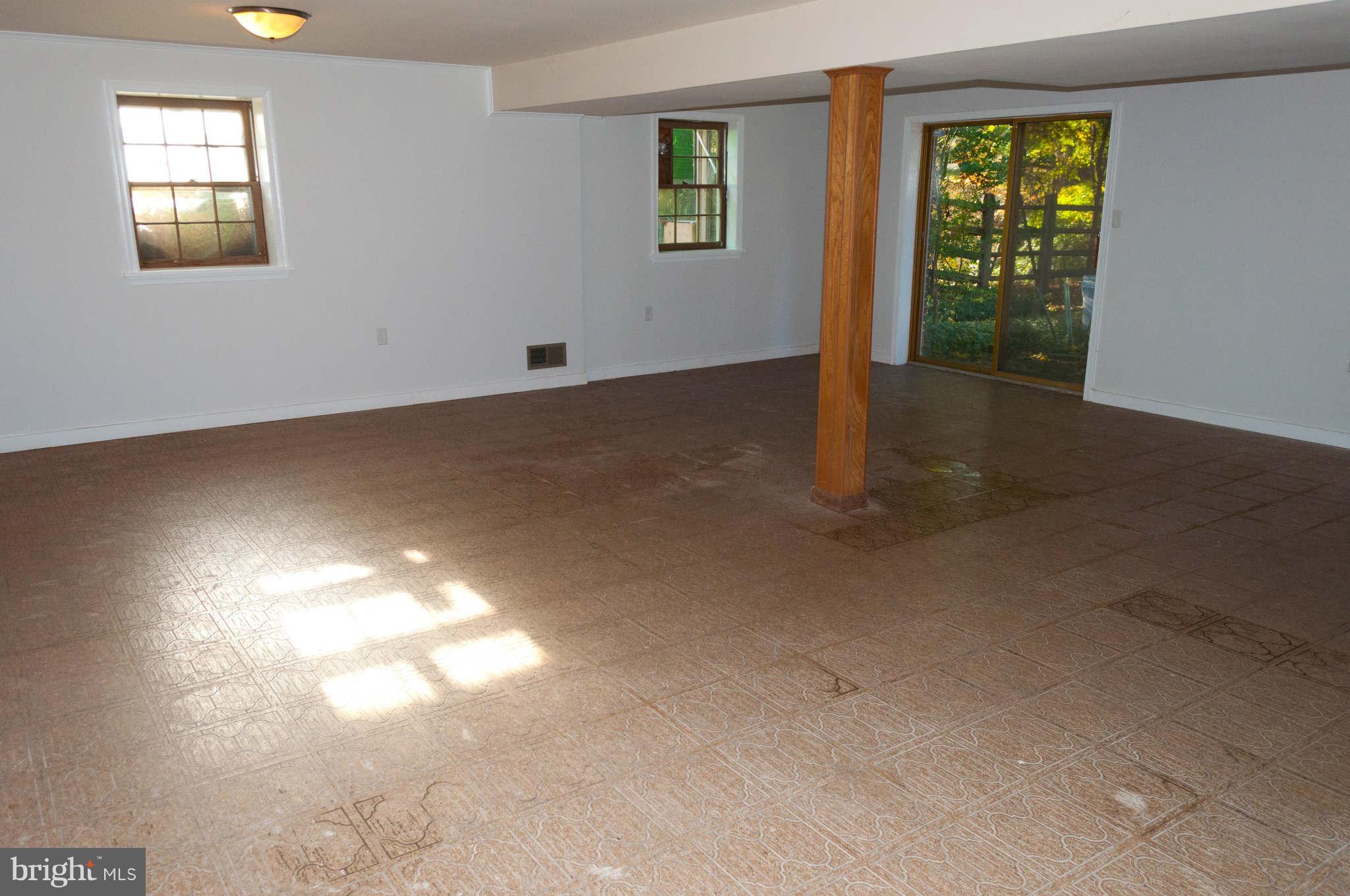 15912 White Rock Road Gaithersburg, MD 20878 - Photo 27 of 29 Basement
