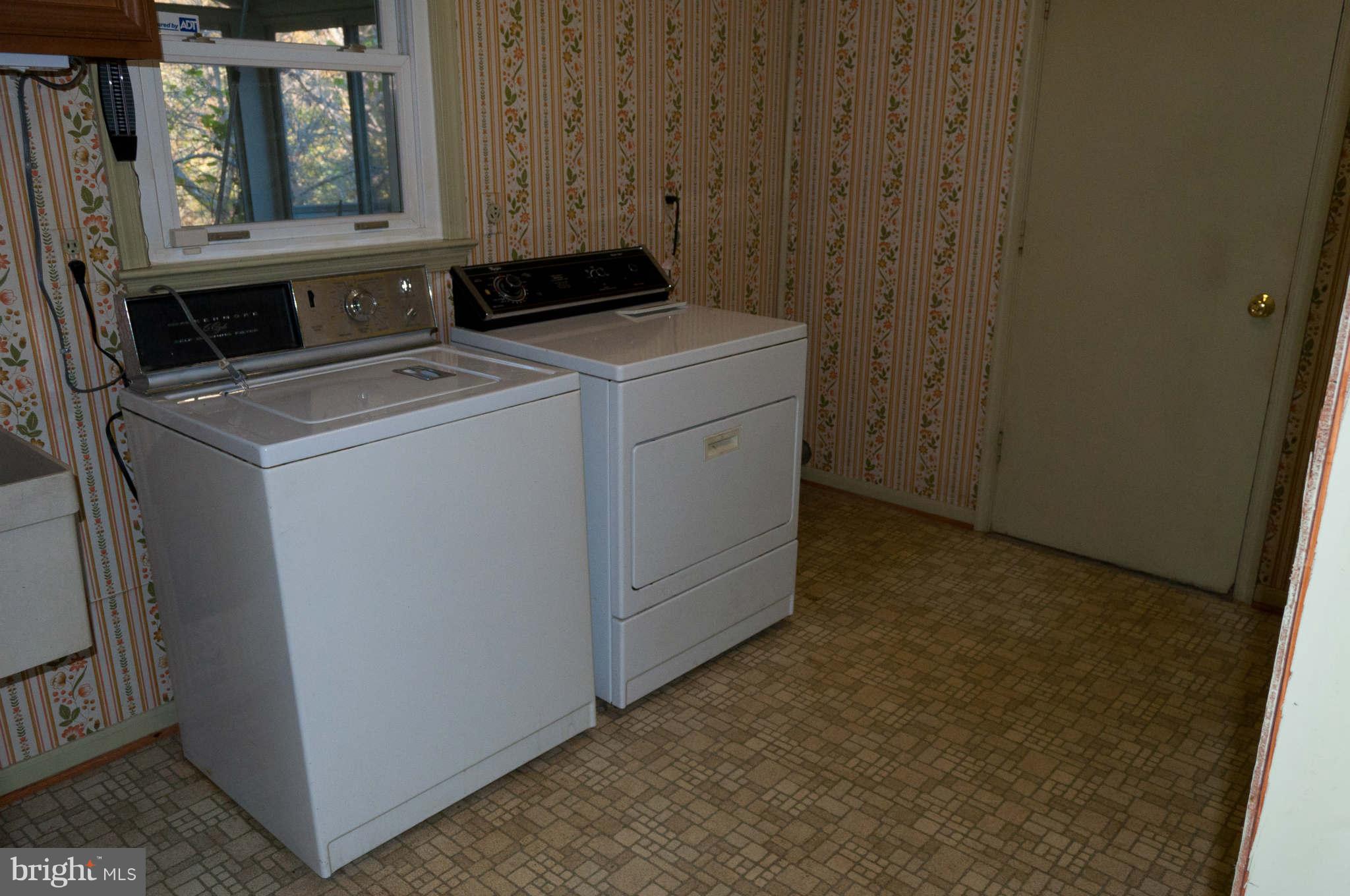 15912 White Rock Road Gaithersburg, MD 20878 - Photo 5 of 29 Interior (General)