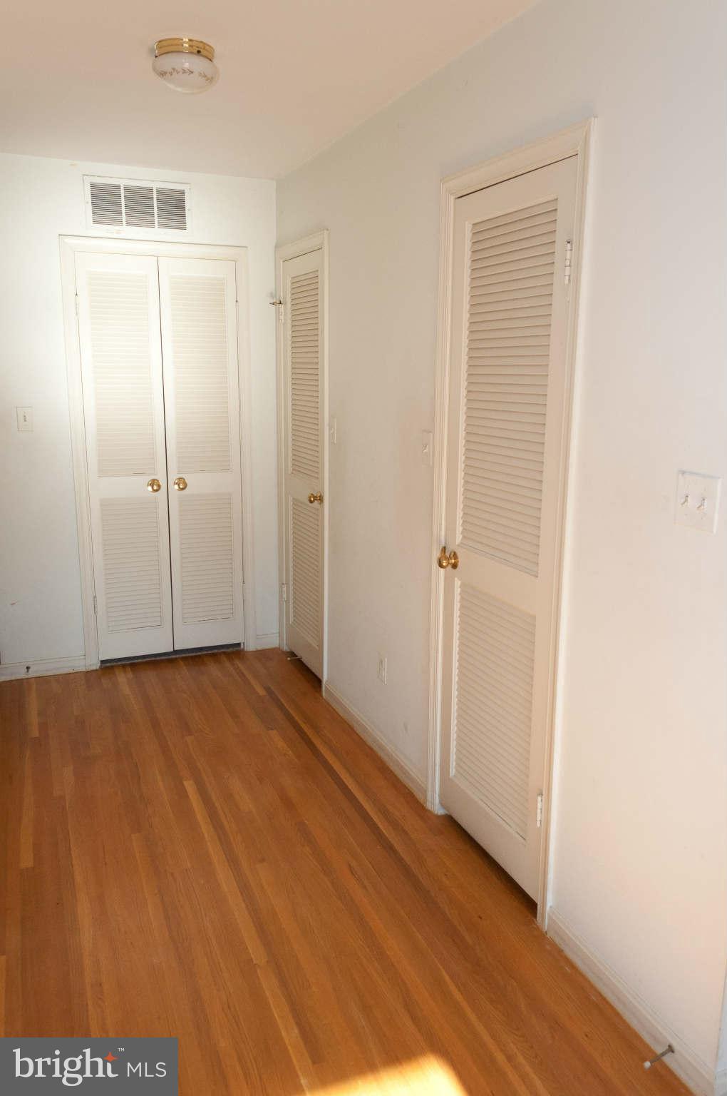 15912 White Rock Road Gaithersburg, MD 20878 - Photo 9 of 29 Bedroom (Master)