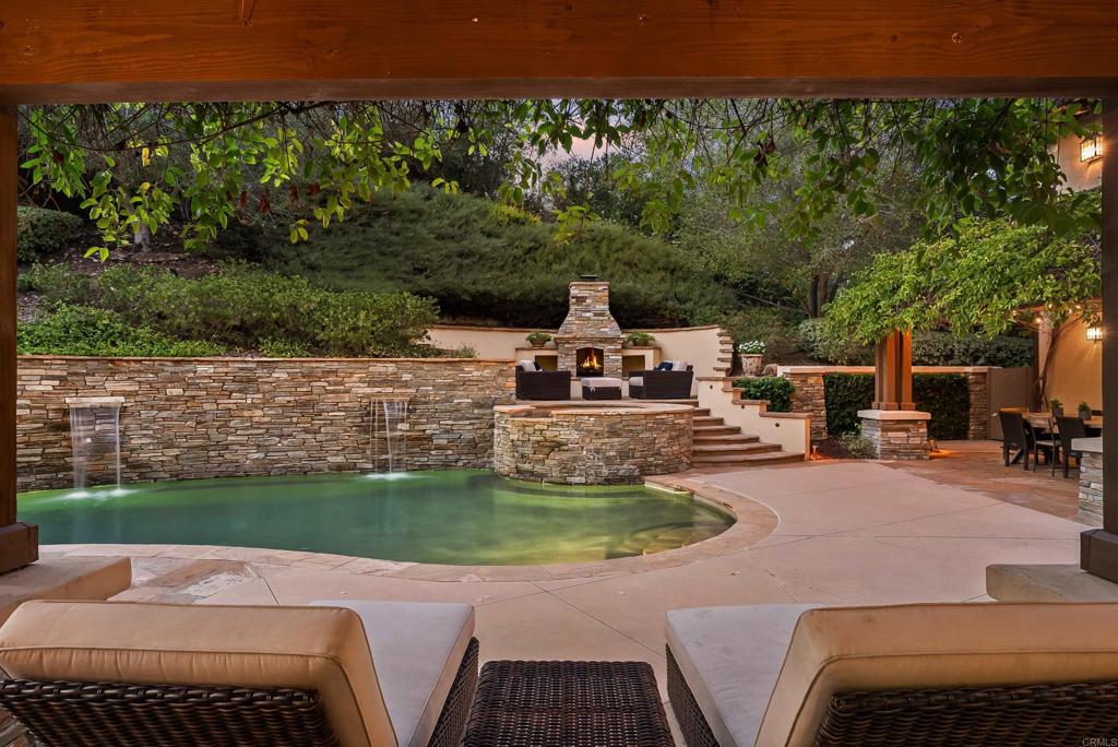 15808 Via Del Alba Rancho Santa Fe, CA 92067 - Photo 13 of 15 Gallery Image 13