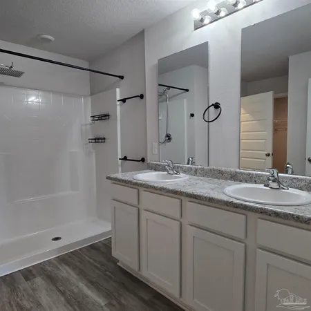 $2,200 | 4384 White Cedar Court, Pace, FL 32571