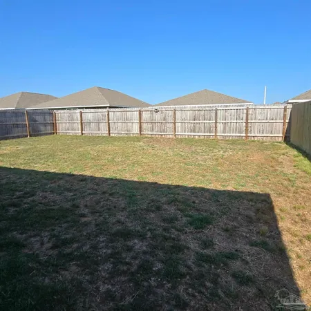 $2,200 | 4384 White Cedar Court, Pace, FL 32571