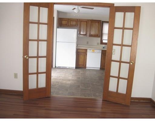 71 Jordan Street Springfield, MA 01129 - Photo 3 of 22 Gallery Image 3