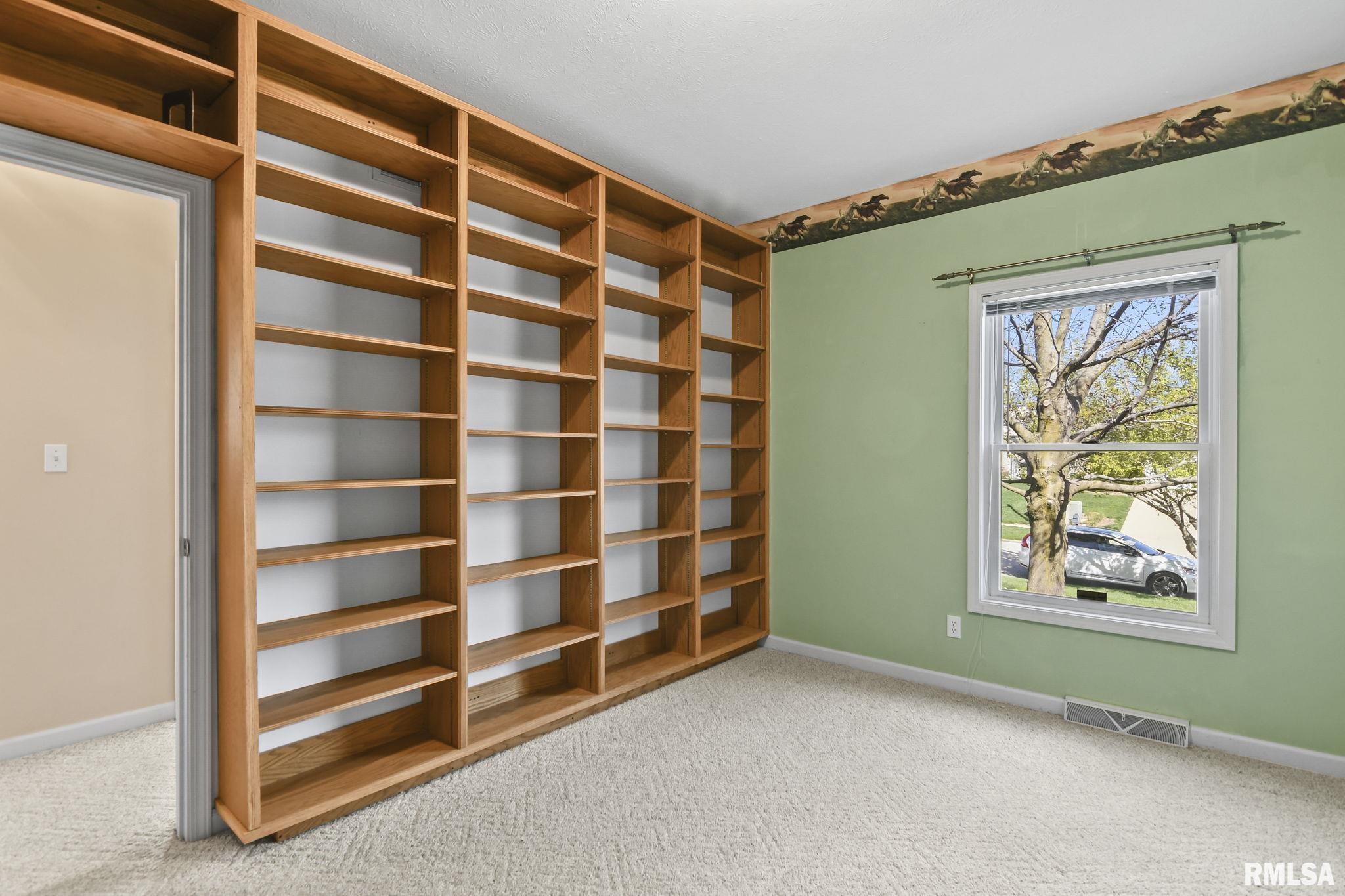 2921 Haverford Road Springfield, IL 62704 - Photo 20 of 26